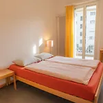 Hostel Youth Λοκάρνο