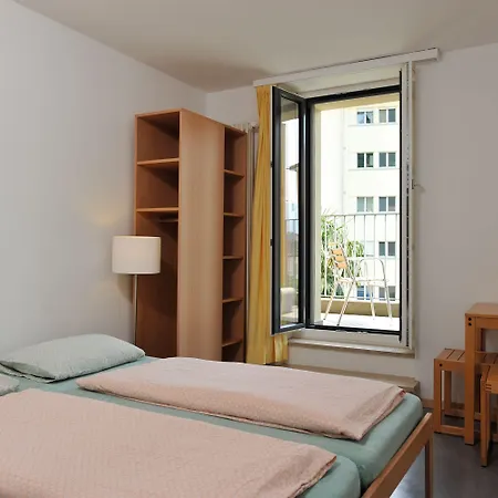 ホステル Youth *