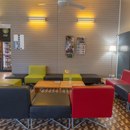 ホステル Youth *